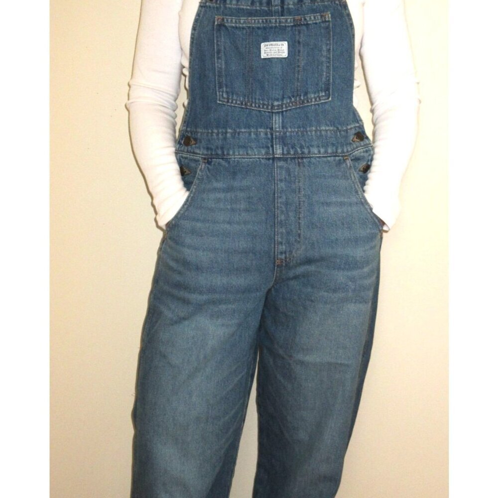 Levi's Women's Vintage Jeans Cotton Denim Overalls Medium Wash NWT 853150024 - Picture 5 of 14